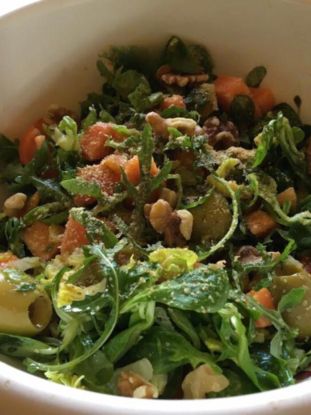 Ensalada de rúcula y canónigos