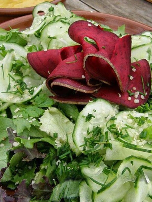 Ensalada con salsa de mango