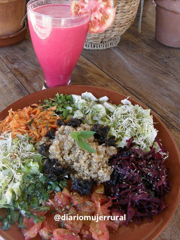 Ensalada de quinoa y algas