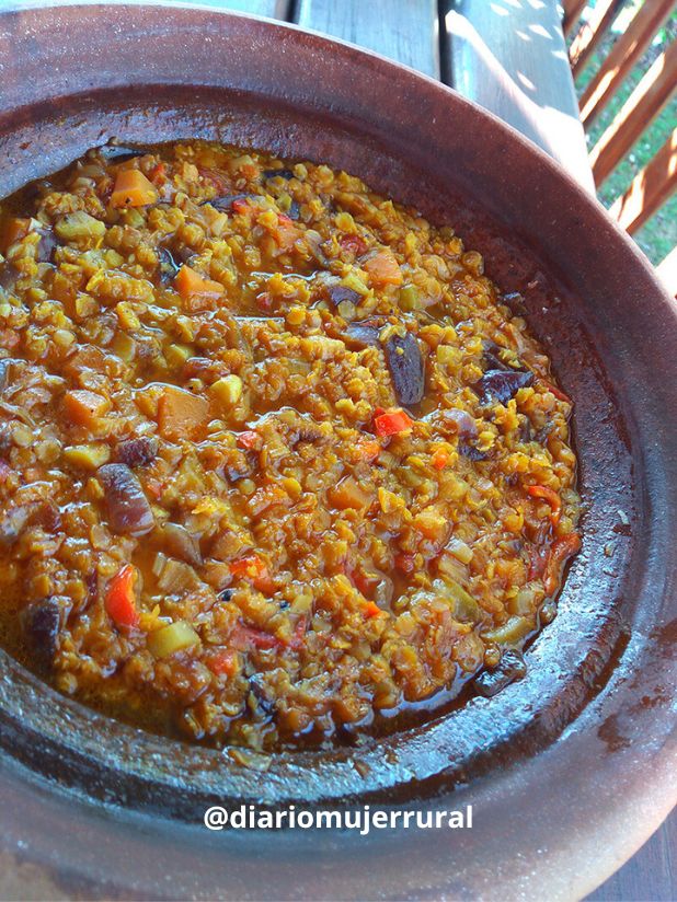 Lentejas rojas con verduras